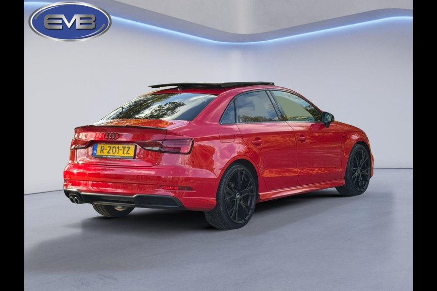 Audi A3 Limousine 35 TFSI S edition, 2x S-LINE, panoramadak , 19 inch, 1/2 lederen sportinterieur , achteruitrijcamera ,vol opties