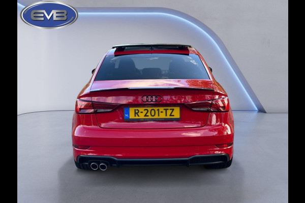 Audi A3 Limousine 35 TFSI S edition, 2x S-LINE, panoramadak , 19 inch, 1/2 lederen sportinterieur , achteruitrijcamera ,vol opties