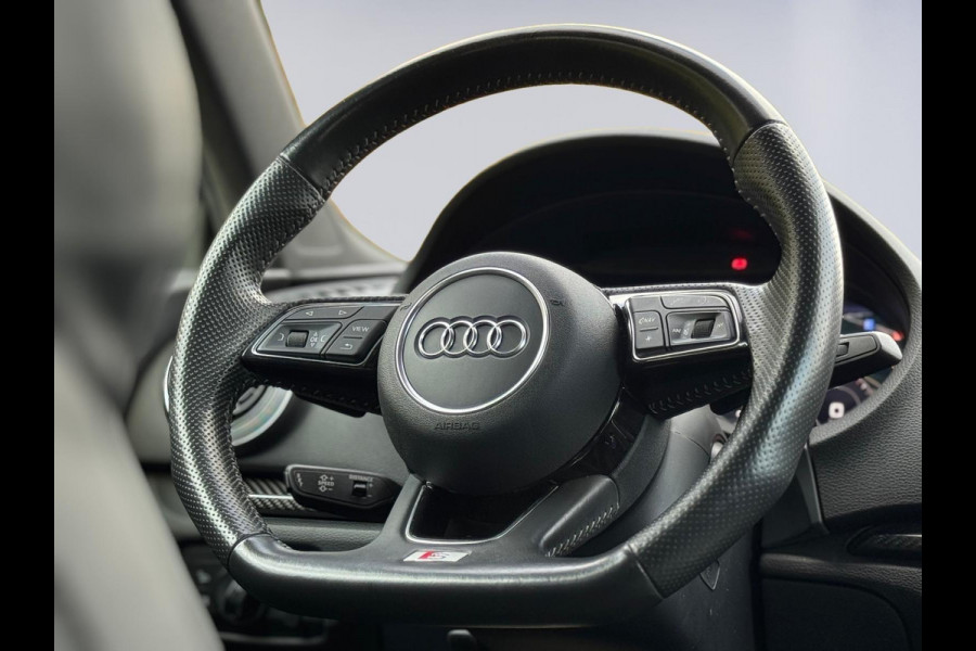 Audi A3 Limousine 35 TFSI S edition, 2x S-LINE, panoramadak , 19 inch, 1/2 lederen sportinterieur , achteruitrijcamera ,vol opties