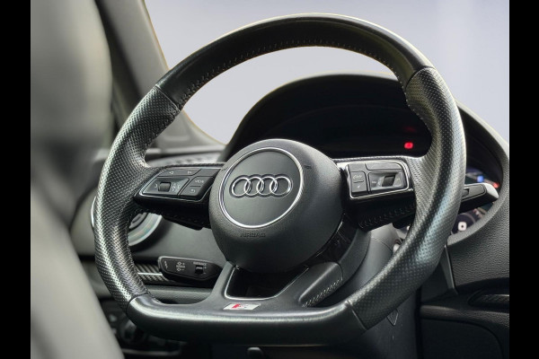 Audi A3 Limousine 35 TFSI S edition, 2x S-LINE, panoramadak , 19 inch, 1/2 lederen sportinterieur , achteruitrijcamera ,vol opties