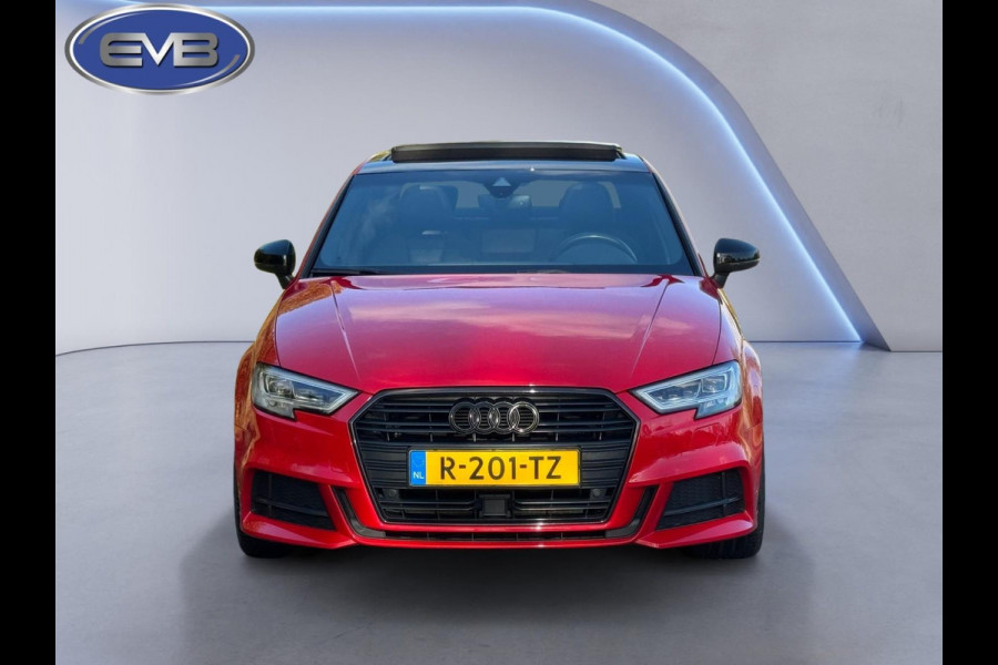 Audi A3 Limousine 35 TFSI S edition, 2x S-LINE, panoramadak , 19 inch, 1/2 lederen sportinterieur , achteruitrijcamera ,vol opties