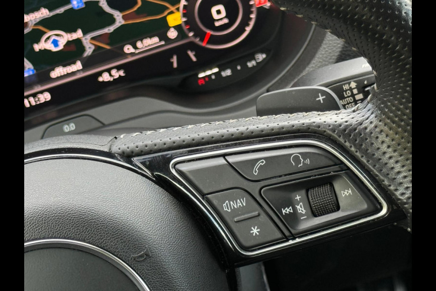 Audi A3 Limousine 35 TFSI S edition, 2x S-LINE, panoramadak , 19 inch, 1/2 lederen sportinterieur , achteruitrijcamera ,vol opties