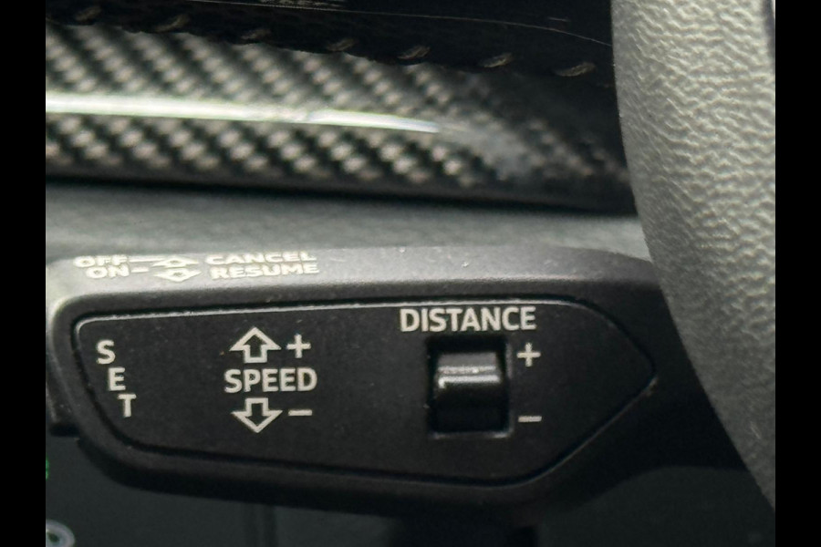 Audi A3 Limousine 35 TFSI S edition, 2x S-LINE, panoramadak , 19 inch, 1/2 lederen sportinterieur , achteruitrijcamera ,vol opties