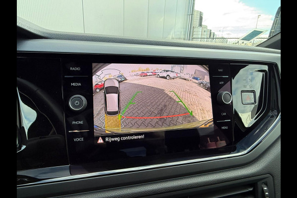 Volkswagen Taigo 1.0 TSI R-Line Automaat / IQ Light / Keyless / ACC / Camera Volkswagen Taigo 1.0 TSI R-Line Automaat / IQ Light / Keyless / ACC / Camera