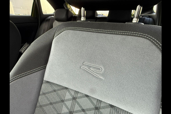 Volkswagen Taigo 1.0 TSI R-Line Automaat / IQ Light / Keyless / ACC / Camera Volkswagen Taigo 1.0 TSI R-Line Automaat / IQ Light / Keyless / ACC / Camera