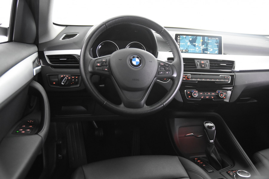 BMW X1 sDrive18i *1ste Eigenaar*Leer*Navigatie*Stoelverwarming*