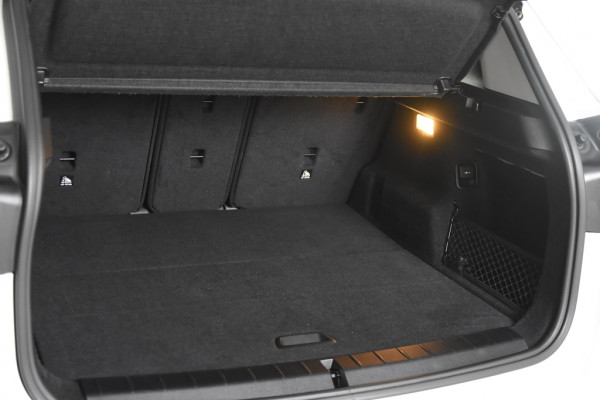 BMW X1 sDrive18i *1ste Eigenaar*Leer*Navigatie*Stoelverwarming*