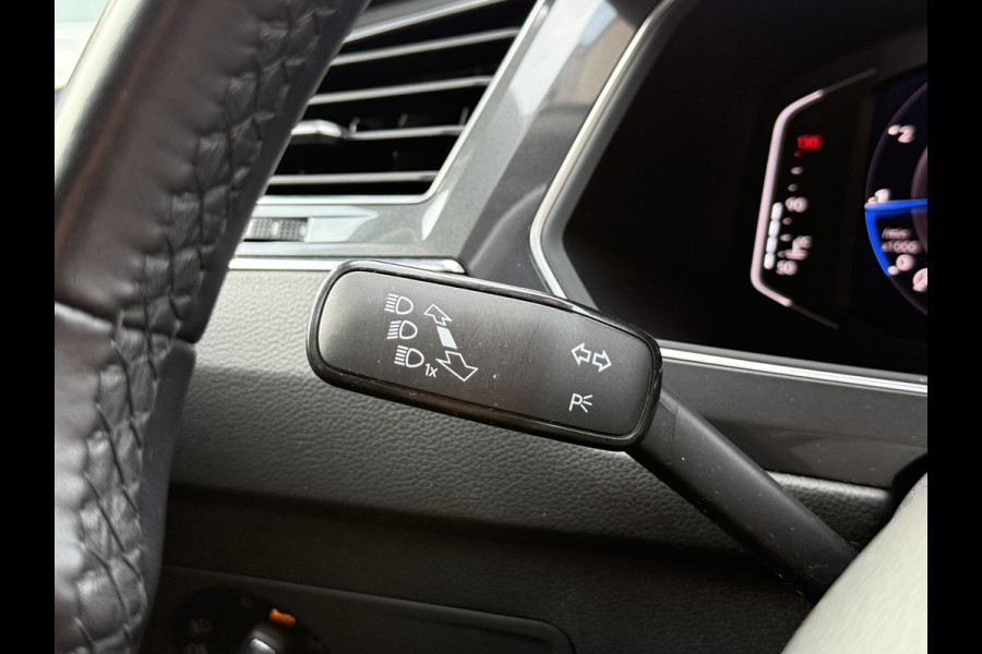 Volkswagen Tiguan Allspace 1.5 TSI Highline | Trekhaak | Stoel/Stuurverw. | Full LED | Parkpilot