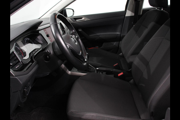 Volkswagen Polo 1.0 TSI Comfortline Navi Carplay Airco Adaptive Cruise Control NL Auto NAP Volkswagen Polo 1.0 TSI Comfortline Navi Carplay Airco Adaptive Cruise Control NL Auto NAP
