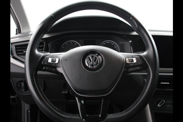 Volkswagen Polo 1.0 TSI Comfortline Navi Carplay Airco Adaptive Cruise Control NL Auto NAP Volkswagen Polo 1.0 TSI Comfortline Navi Carplay Airco Adaptive Cruise Control NL Auto NAP