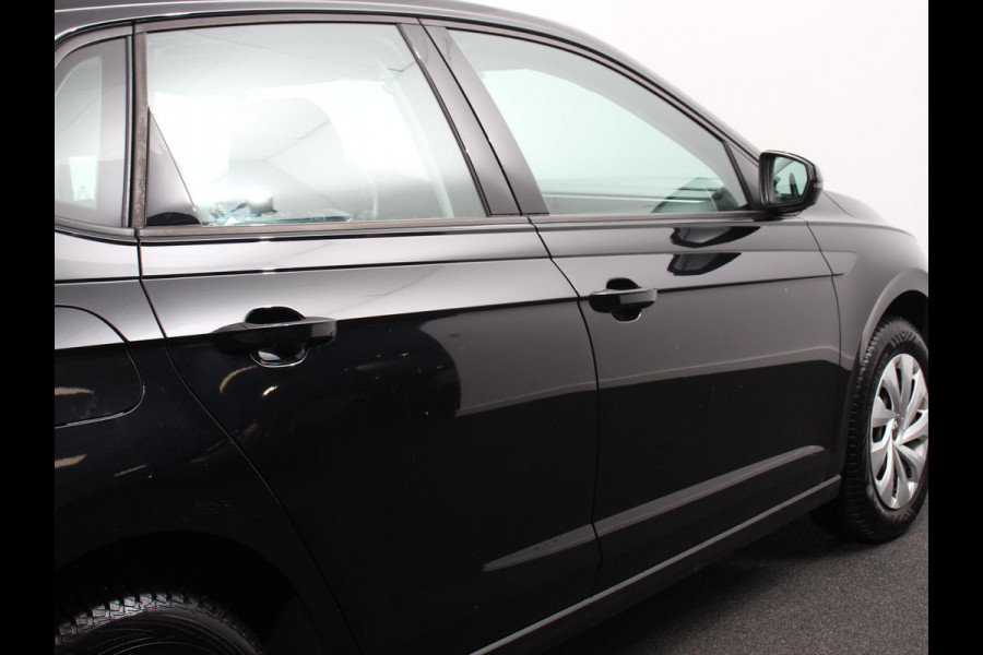 Volkswagen Polo 1.0 TSI Comfortline Navi Carplay Airco Adaptive Cruise Control NL Auto NAP Volkswagen Polo 1.0 TSI Comfortline Navi Carplay Airco Adaptive Cruise Control NL Auto NAP