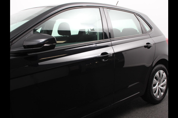 Volkswagen Polo 1.0 TSI Comfortline Navi Carplay Airco Adaptive Cruise Control NL Auto NAP Volkswagen Polo 1.0 TSI Comfortline Navi Carplay Airco Adaptive Cruise Control NL Auto NAP