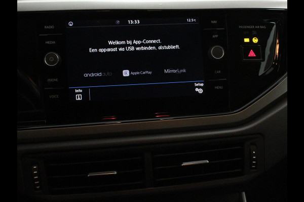 Volkswagen Polo 1.0 TSI Comfortline Navi Carplay Airco Adaptive Cruise Control NL Auto NAP Volkswagen Polo 1.0 TSI Comfortline Navi Carplay Airco Adaptive Cruise Control NL Auto NAP