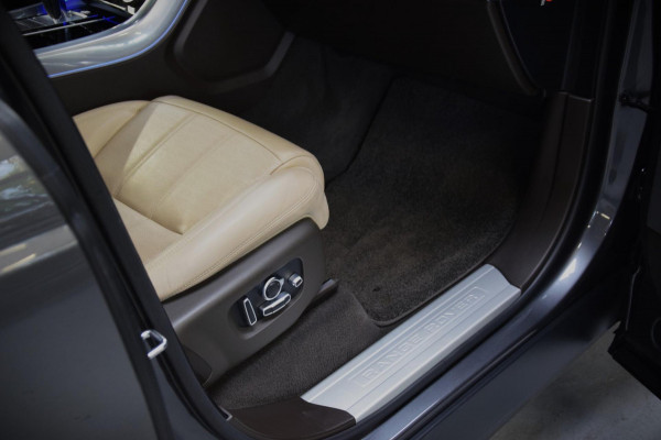 Land Rover Range Rover Sport Land Rover Range Rover Sport P400e *Autobiography*Panoramadak|Massage|Dealer onderhouden|ACC|ijskast