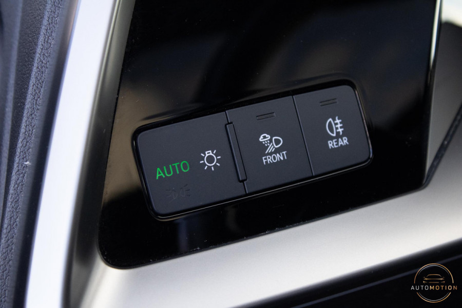 Audi A3 Sportback 40 TFSIe PANO CAMERA S LINE B&O