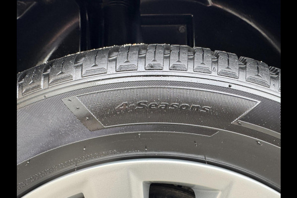 Seat Ibiza 1.0 TSI Style PDC VOOR & ACHTER / STOELVERWARMING / BLUETOOTH / ELEKTR. INKLAPB SPIEGELS