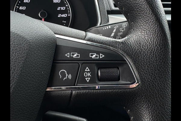 Seat Ibiza 1.0 TSI Style PDC VOOR & ACHTER / STOELVERWARMING / BLUETOOTH / ELEKTR. INKLAPB SPIEGELS