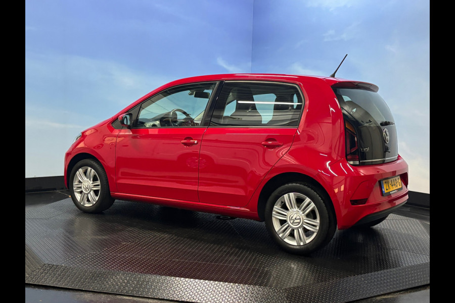 Volkswagen up! 1.0 BMT high up! Airco | Cruise | PDC