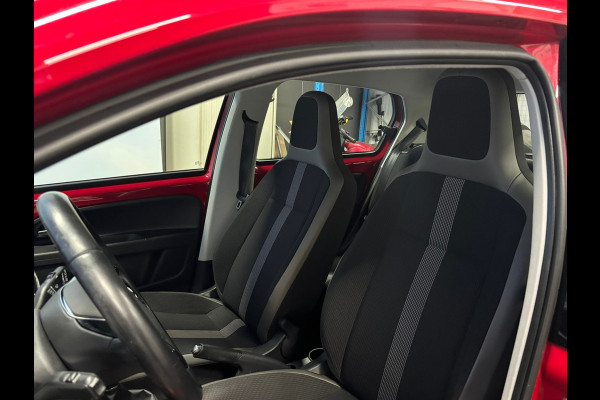 Volkswagen up! 1.0 BMT high up! Airco | Cruise | PDC