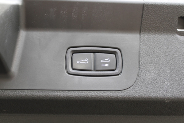 Porsche Panamera 4.0 Turbo | PANO | NIGHT VISION | STOELKOELING | 360 | KEYLESS | LUCHTVERING | MEMORY |