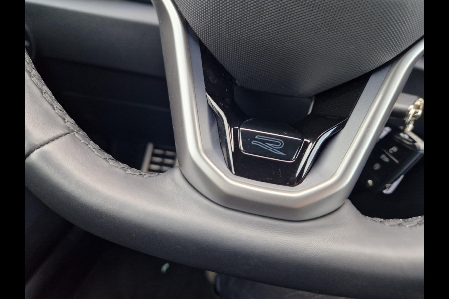 Volkswagen T-Roc 1.5 TSI DSG 150PK 3X R-Line /Pano /IQ Light /IQ drive