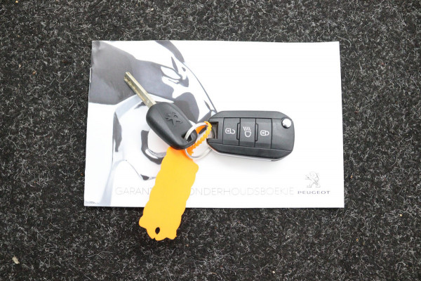 Peugeot 308 SW 1.2 PureTech*ECC*NAVI*CAM*HAAK*CRUISE*