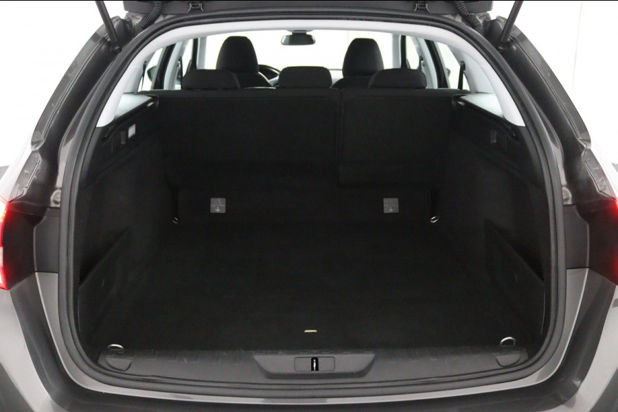 Peugeot 308 SW 1.2 PureTech*ECC*NAVI*CAM*HAAK*CRUISE*