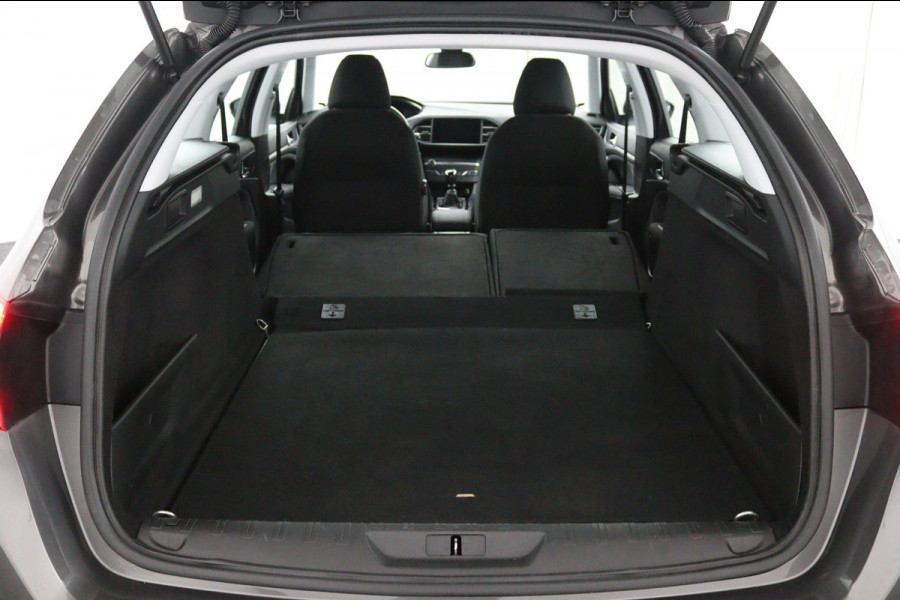Peugeot 308 SW 1.2 PureTech*ECC*NAVI*CAM*HAAK*CRUISE*