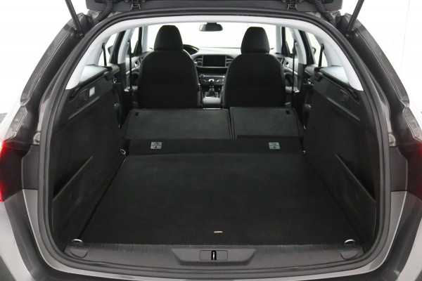 Peugeot 308 SW 1.2 PureTech*ECC*NAVI*CAM*HAAK*CRUISE*