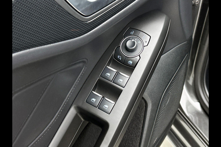 Ford FOCUS Wagon 1.0 EcoBoost 155pk Hybrid ST Line X CARPLAY | AD-CRUISE | WINTER-PACK