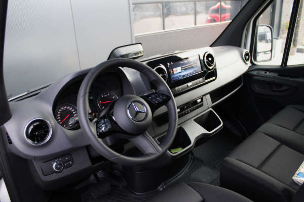 Mercedes-Benz Sprinter 317CDI L2H2 Pro - Mbux 10 - Airco - Camera - Bind spot - Cruise - Comfortstoel - Rijklaar
