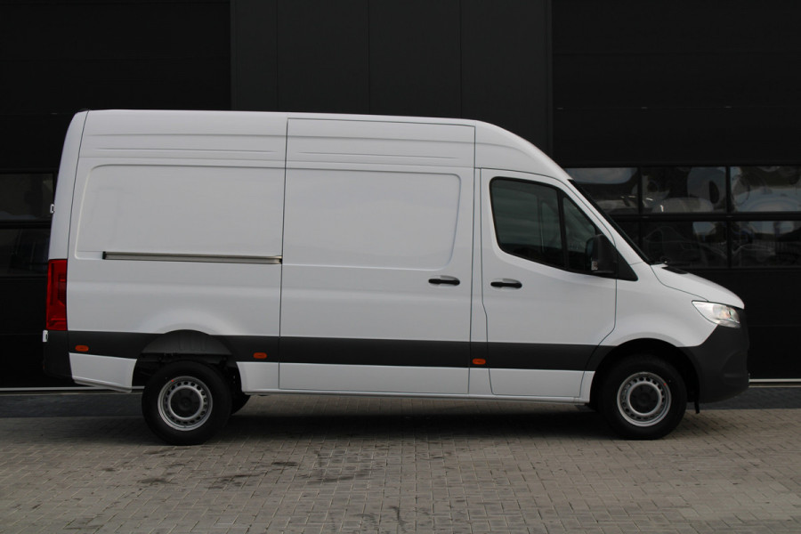 Mercedes-Benz Sprinter 317CDI L2H2 Pro - Mbux 10 - Airco - Camera - Bind spot - Cruise - Comfortstoel - Rijklaar