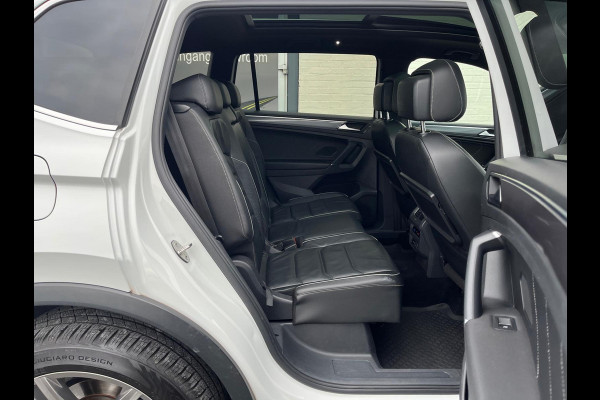 Volkswagen Tiguan Allspace 1.4 TSI Highline Business R- Line 7p. | Adaptieve cruise | Panorama dak | Zwenkbare trekhaak | Memory |