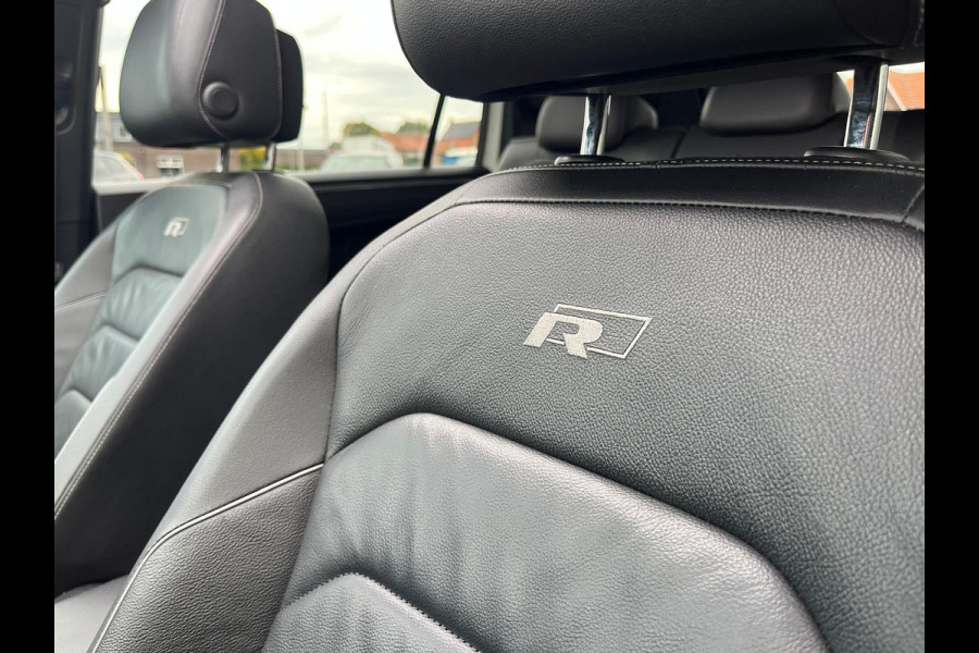 Volkswagen Tiguan Allspace 1.4 TSI Highline Business R- Line 7p. | Adaptieve cruise | Panorama dak | Zwenkbare trekhaak | Memory |