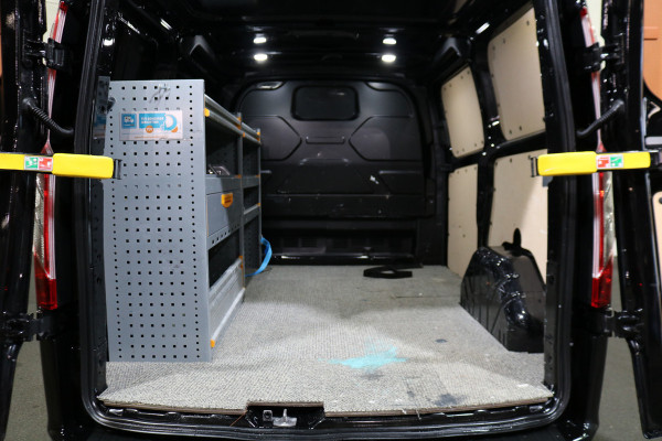 Ford Transit Custom 2.0 TDCI L1 H1 Trend Automaat Ford Transit Custom 2.0 TDCI L1 H1 Trend Automaat