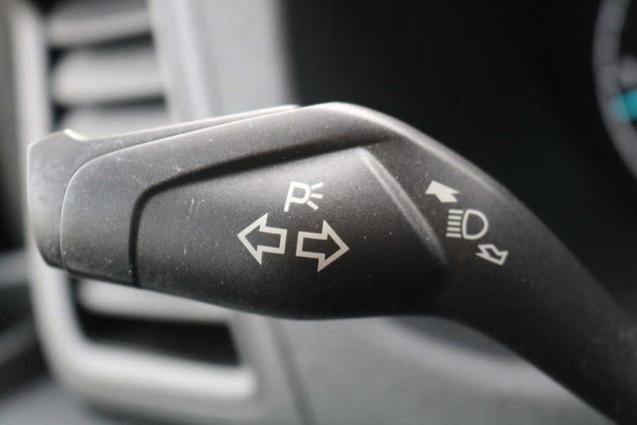 Ford Transit Custom 2.0 TDCI L1 H1 Trend Automaat Ford Transit Custom 2.0 TDCI L1 H1 Trend Automaat