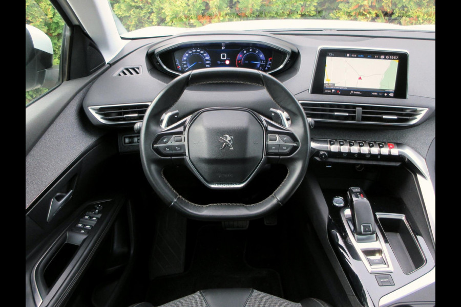 Peugeot 5008 1.6 e-THP Allure Automaat*7-pers*Pano.dak*Trekhaak*