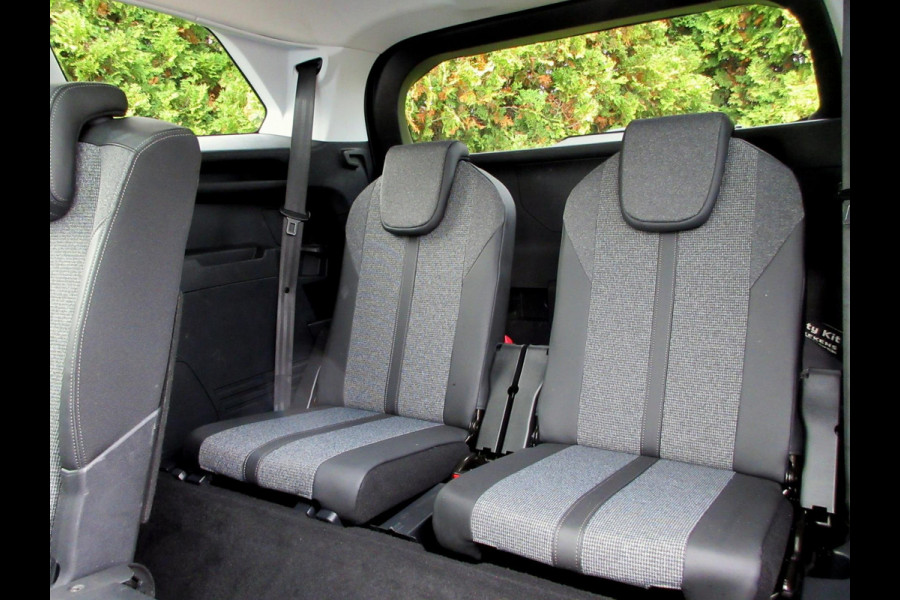 Peugeot 5008 1.6 e-THP Allure Automaat*7-pers*Pano.dak*Trekhaak*
