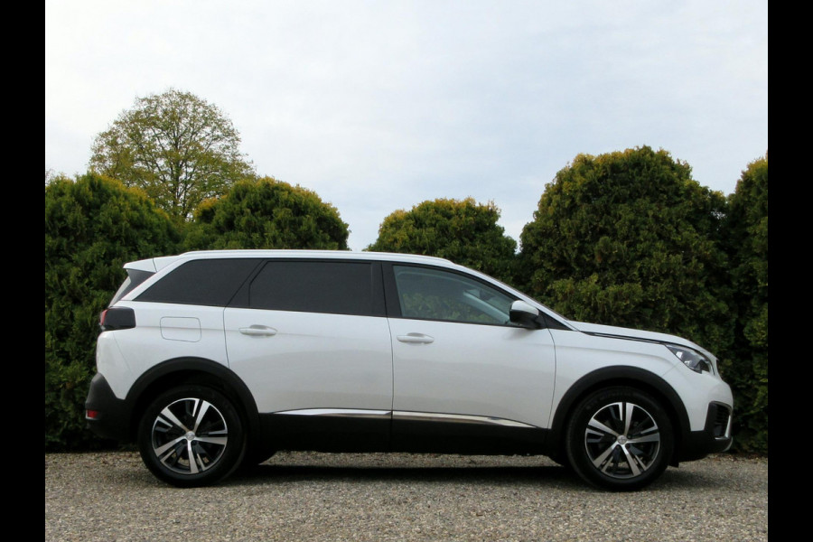 Peugeot 5008 1.6 e-THP Allure Automaat*7-pers*Pano.dak*Trekhaak*