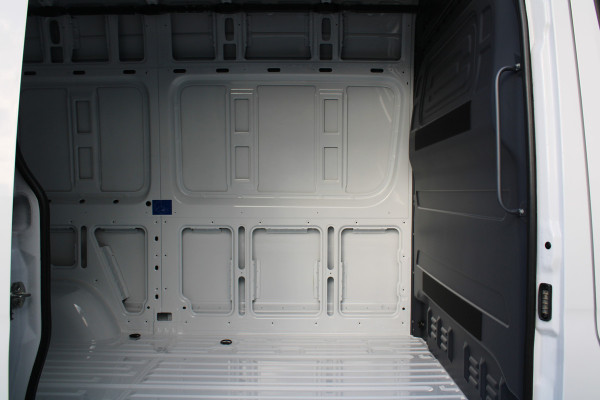 Mercedes-Benz Sprinter 317CDI L2H2 Pro - Mbux 10 - Airco - Camera - Bind spot - Cruise - Rijklaar