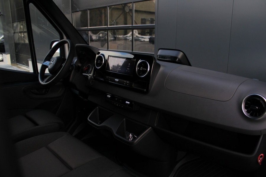 Mercedes-Benz Sprinter 317CDI L2H2 Pro - Mbux 10 - Airco - Camera - Bind spot - Cruise - Rijklaar