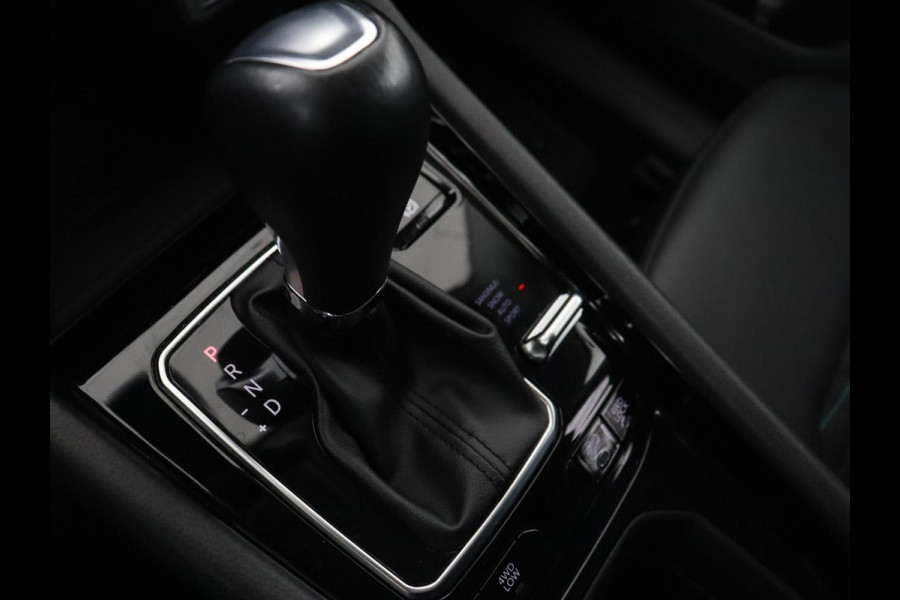 Jeep Compass 4xe 240 Plug-in Hybrid Electric S | Stoelverwarming | Adaptive cruise | Carplay | Camera | Half leder | Stuurverwarming | Navigatie | Keyless | Full LED | Digital Cockpit | PHEV | Plug In