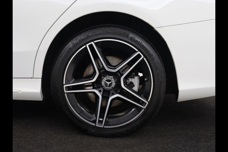 Mercedes-Benz C-Klasse 300de AMG Night | Adaptive cruise | 360 Camera | Leder | Burmester Surround | Trekhaak | Carplay | Stoelverwarming | Memory | Navigatie | Digital Cockpit | PHEV | Plug In