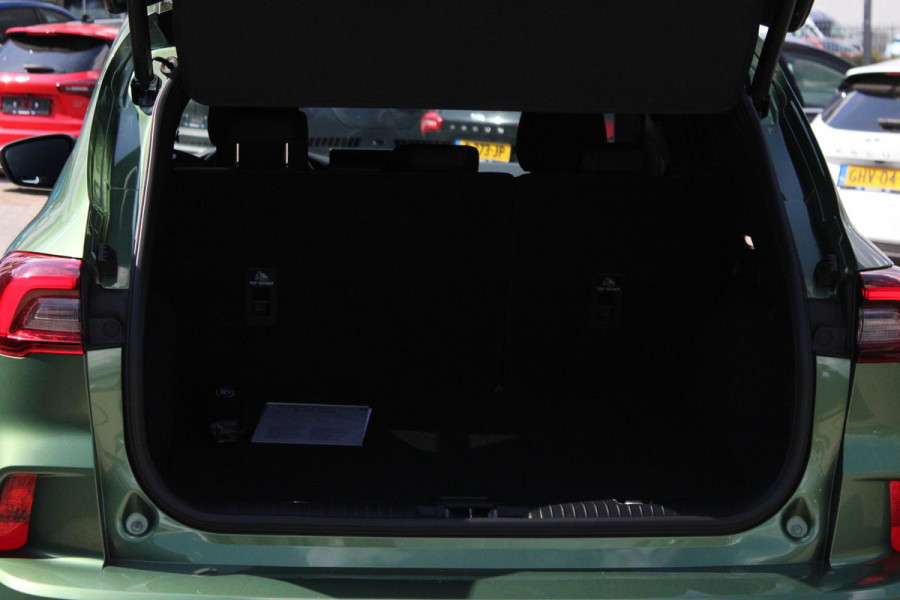 Ford Kuga 2.5 FHEV ST-Line X 190pk | Driver Assistance Pack | Winterpack | Panoramadak | Technology Pack | Geen Stekker nodig | All Season banden