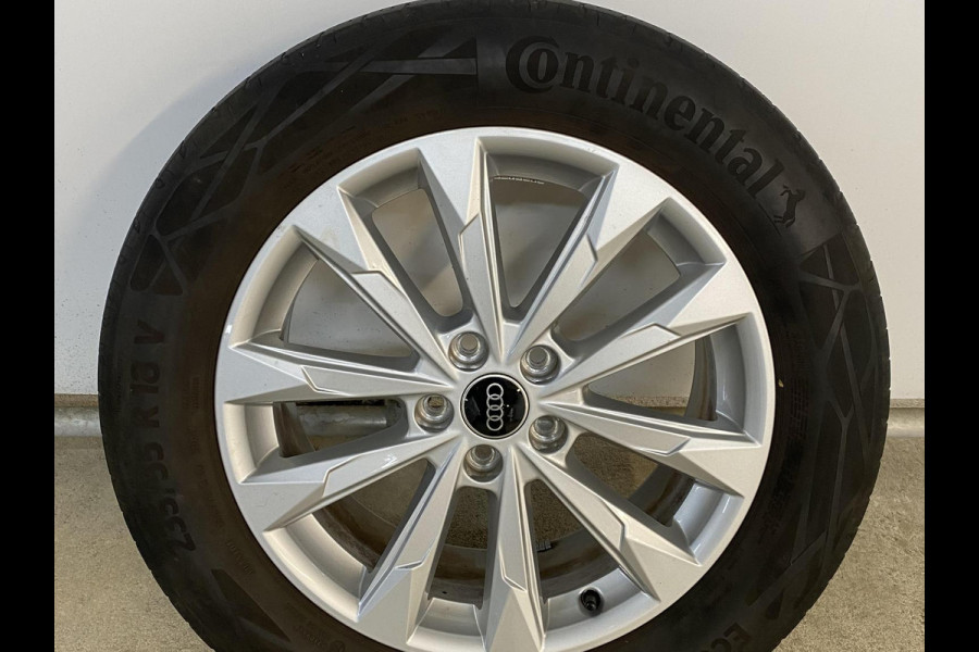 Audi Q3 45 TFSI e Business Edition 245 pk S-tronic | Navigatie | Parkeersensoren | LED koplampen | Stoelverwarming | S-Line interieur |