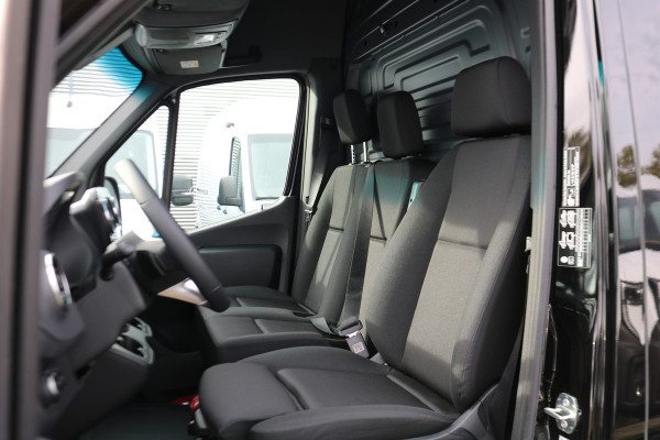 Mercedes-Benz Sprinter 317 CDI L2 H2 Pro Automaat Navigatie 3.5T Trekhaak Mercedes-Benz Sprinter 317 CDI L2 H2 Pro Automaat Navigatie 3.5T Trekhaak