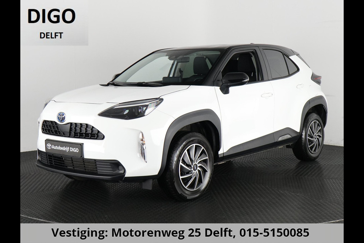 Toyota Yaris Cross 1.5 HYBRID BI-TONE MET LUXERY PACK GARANTIE-2033 CLOUD NAVIGATIE .CLIMA.CRUISE.KEYLESS.