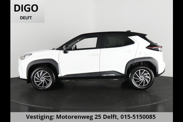 Toyota Yaris Cross 1.5 HYBRID BI-TONE MET LUXERY PACK GARANTIE-2033 CLOUD NAVIGATIE .CLIMA.CRUISE.KEYLESS.