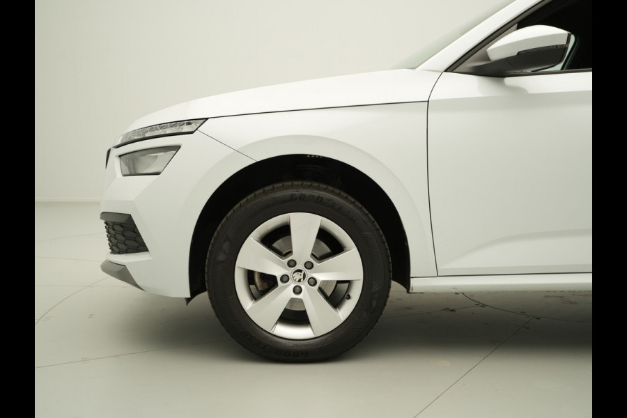 Škoda Kamiq 1.0 TSI 115pk Sport Business Navi via app Wegkl. trekhaak Stoelverwarming Clima 65