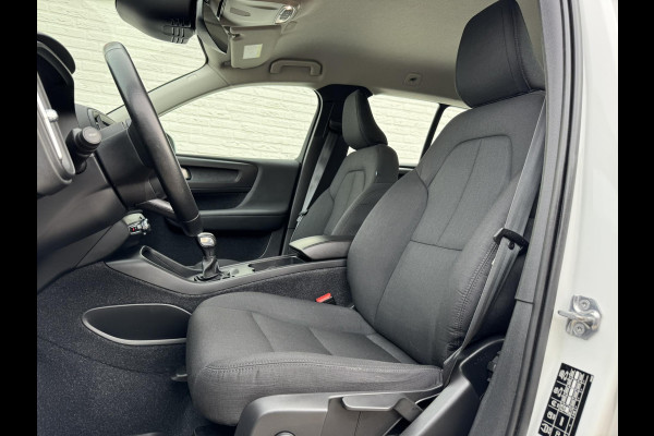 Volvo XC40 1.5 T3 Adaptive cruise Climate control Stoelverwarming Navigatie LED koplampen parkeersensor achter Volvo XC40 1.5 T3 Adaptive cruise Climate control Stoelverwarming Navigatie LED koplampen parkeersensor achter